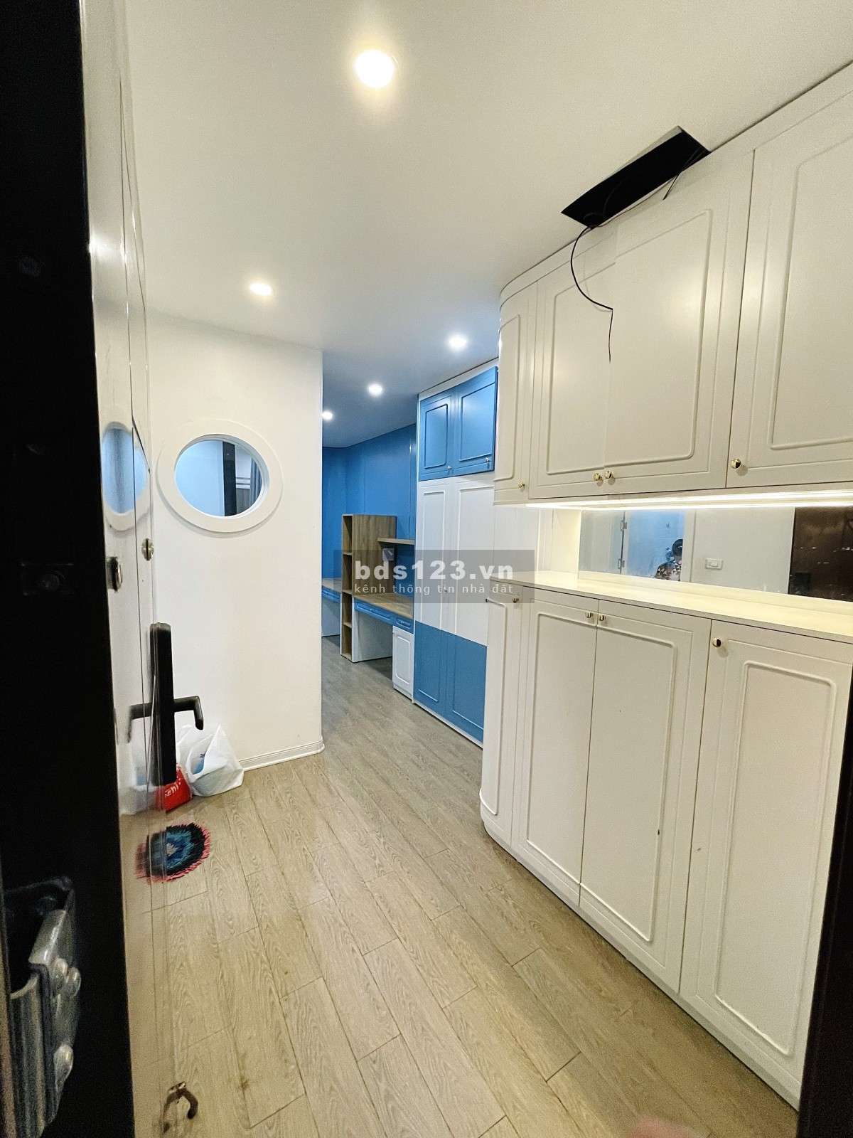 Bán căn hộ tại chung cư CT2C Nghĩa Đô 42m2 (Chính chủ)