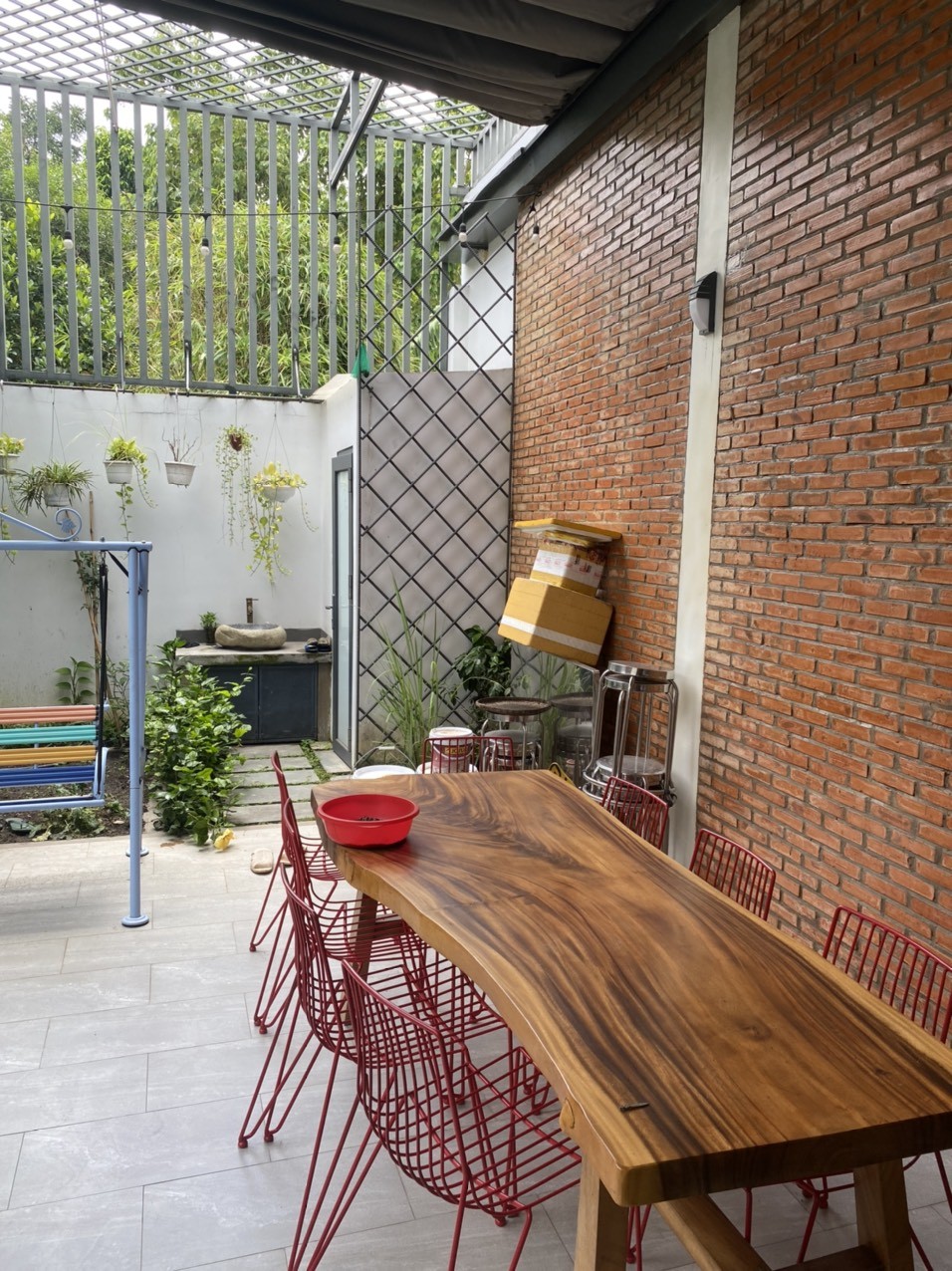 Nhà BTCT ở liền, mặt tiền đường số 10 Tam Binh, 102m Gần Tô Ngọc Vân