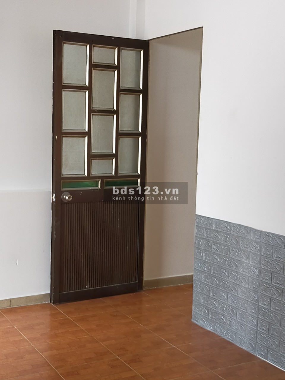 Phòng dạng căn hộ mini, rất thoáng mát gồm 2 phòng ngủ, 1PK, bếp, Dương Quảng Hàm, 50m2