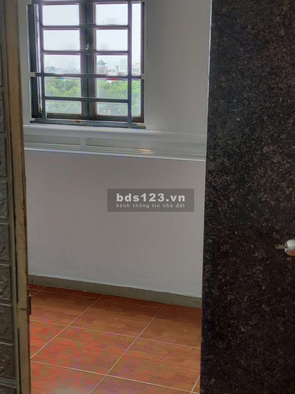 Phòng dạng căn hộ mini, rất thoáng mát gồm 2 phòng ngủ, 1PK, bếp, Dương Quảng Hàm, 50m2