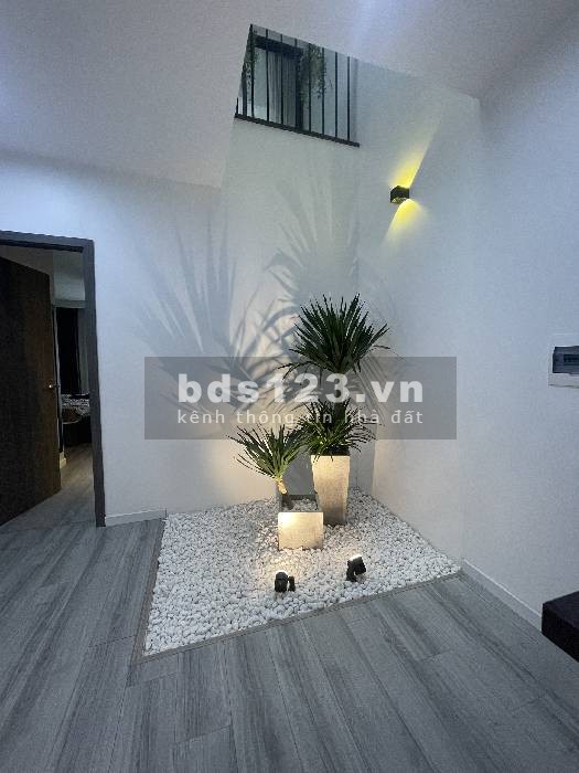 Bán nhà mặt phố Cửu Việt, đầu cơ đón Gia Lâm lên Quận, 100m, 16 tỷ