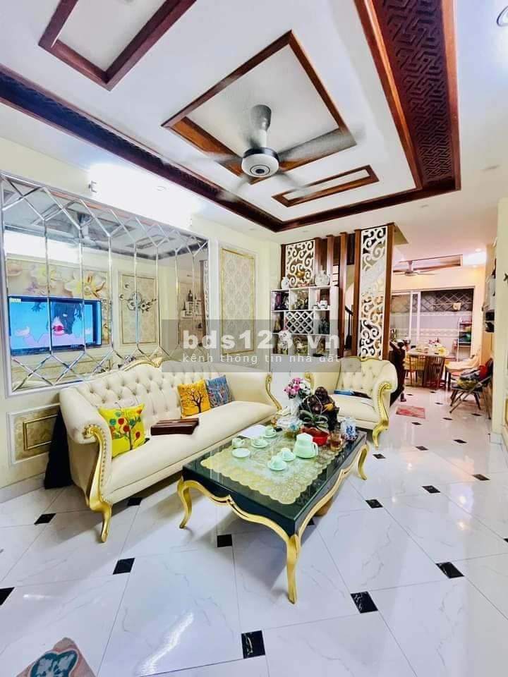 Bán nhà ngõ ô tô, phân lô Tân Mai, Hoàng Mai 51m, 5 tầng, mt 3.6m, giá 7.7 tỷ.