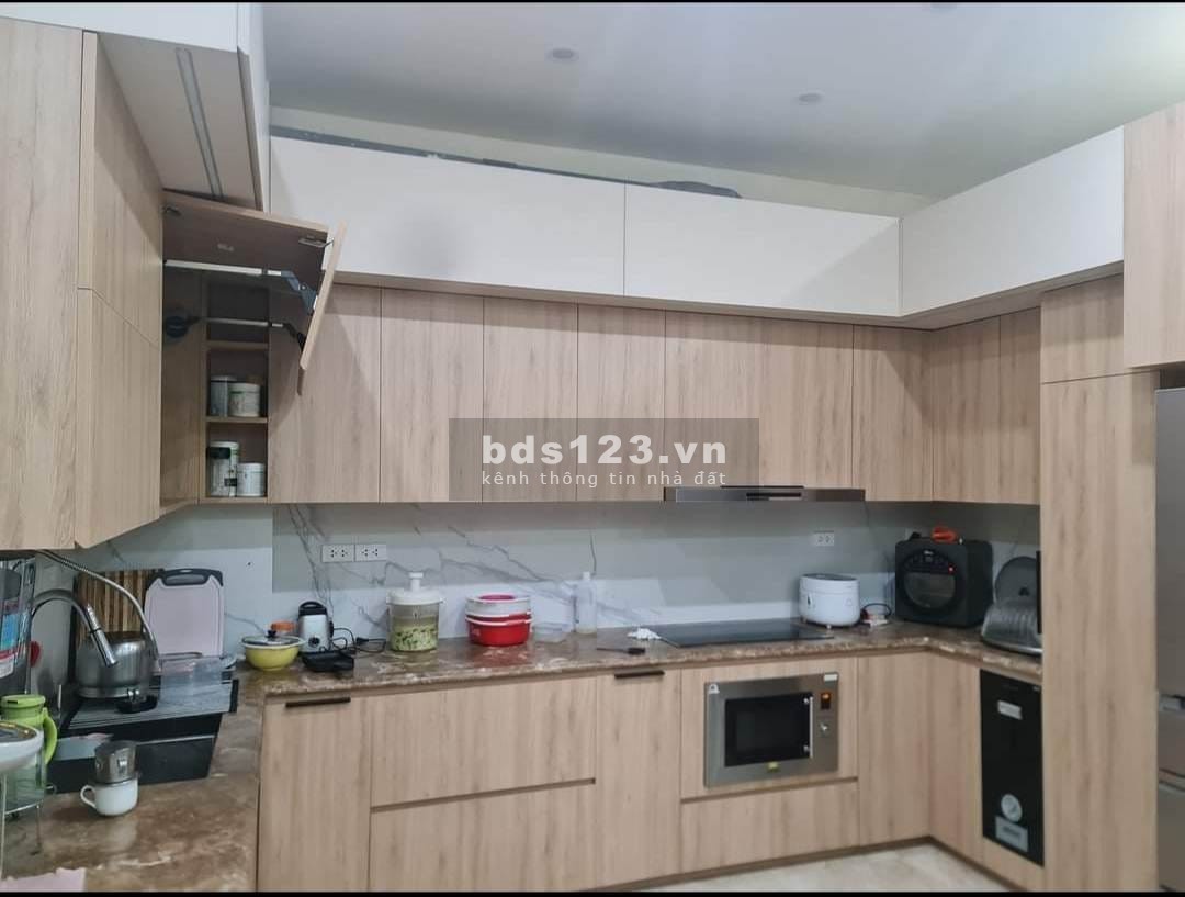 Bán nhà Liền Kề mặt phố Phùng Chí Kiên. Dt 85m, 4T, MT 5,1m, 26 Tỷ. Ô tô tránh, KDoanh đỉnh, Vỉa hè