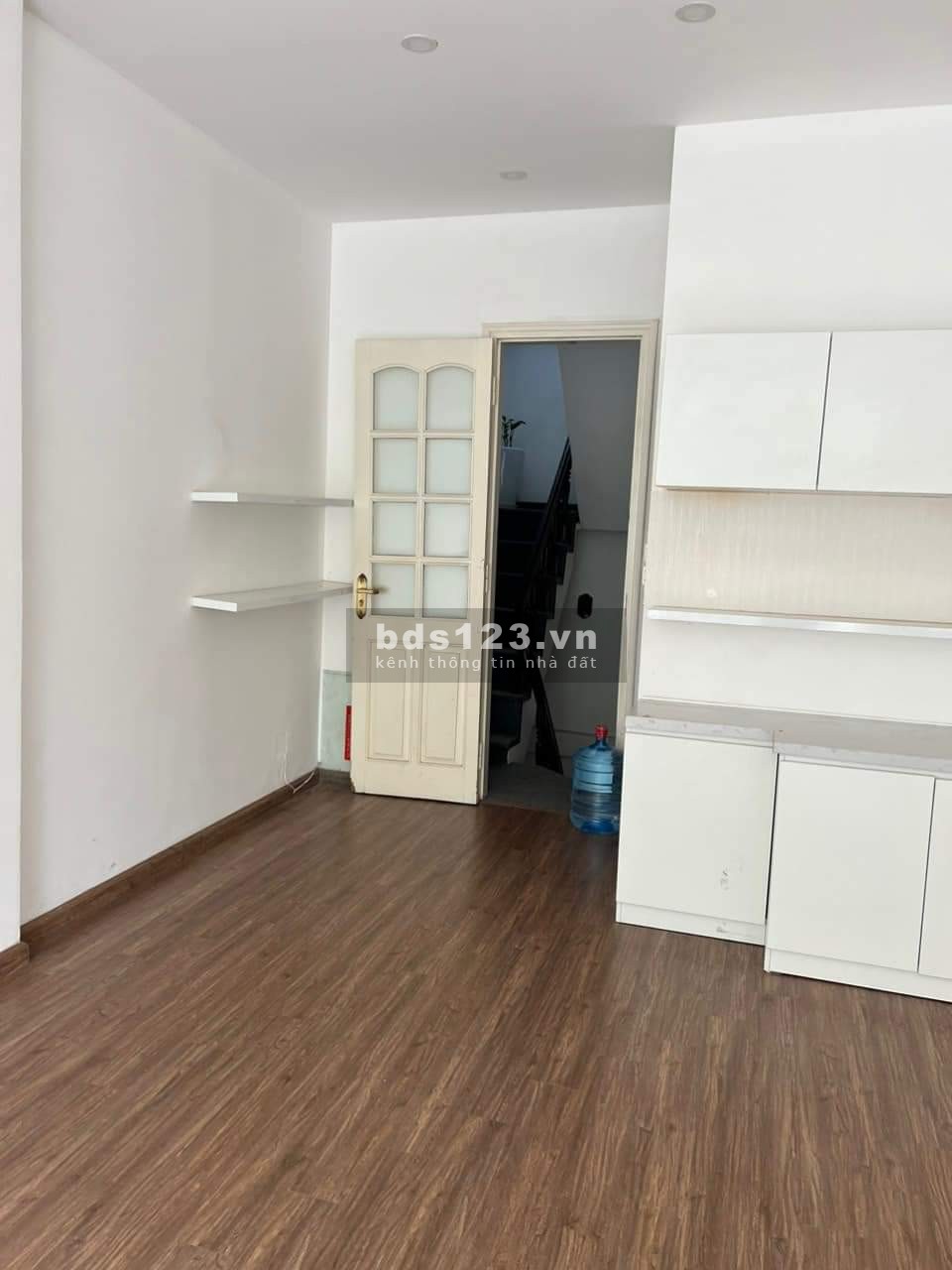 Cho thuê nhà mặt phố - Trần Đăng Ninh - Cầu Giấy - 45m x 6T - Giá: 50Tr/Th(Có TL)