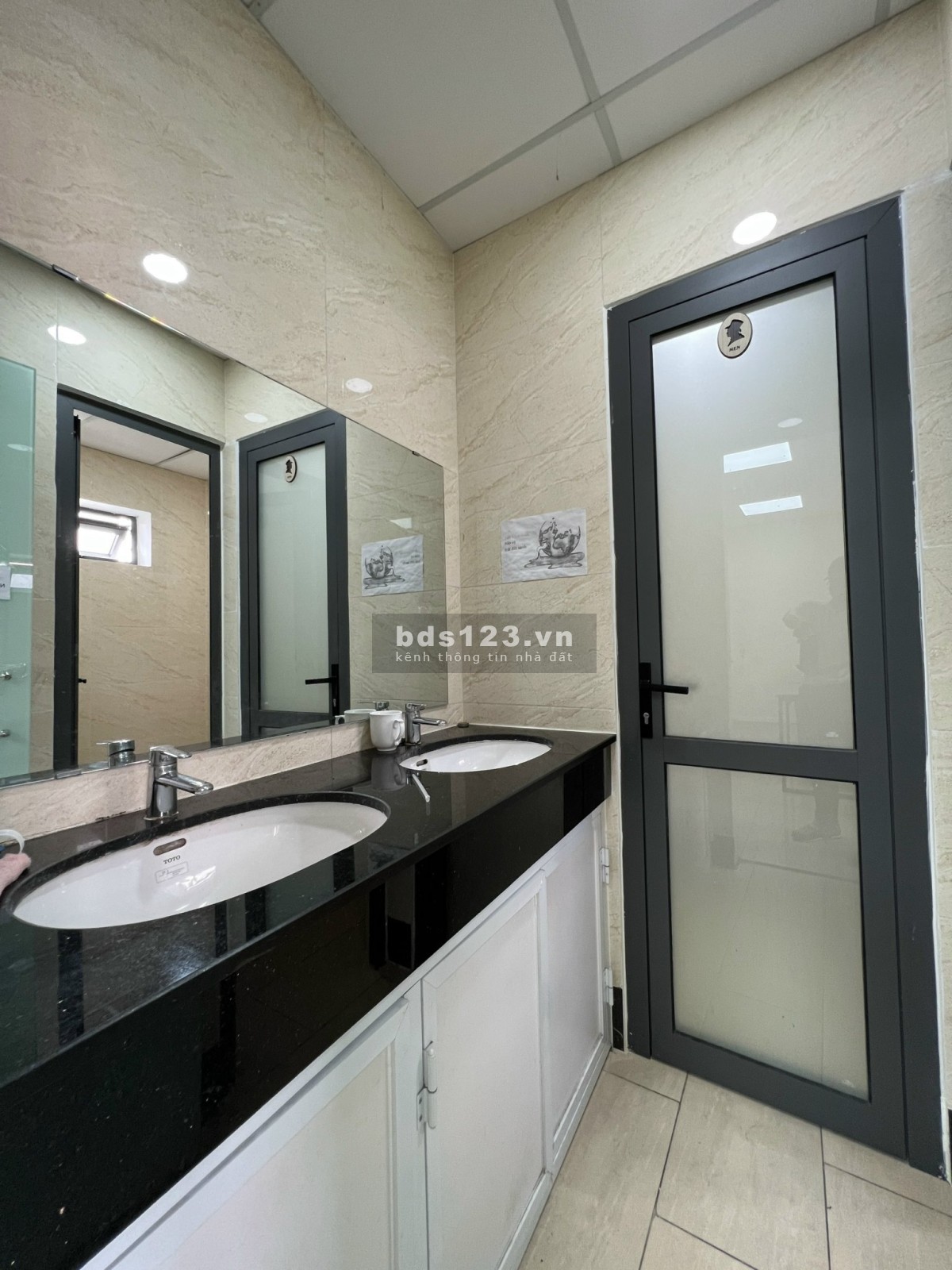 Hot hot cho thuê văn phòng bao rộng - Thoáng giá lại rẻ