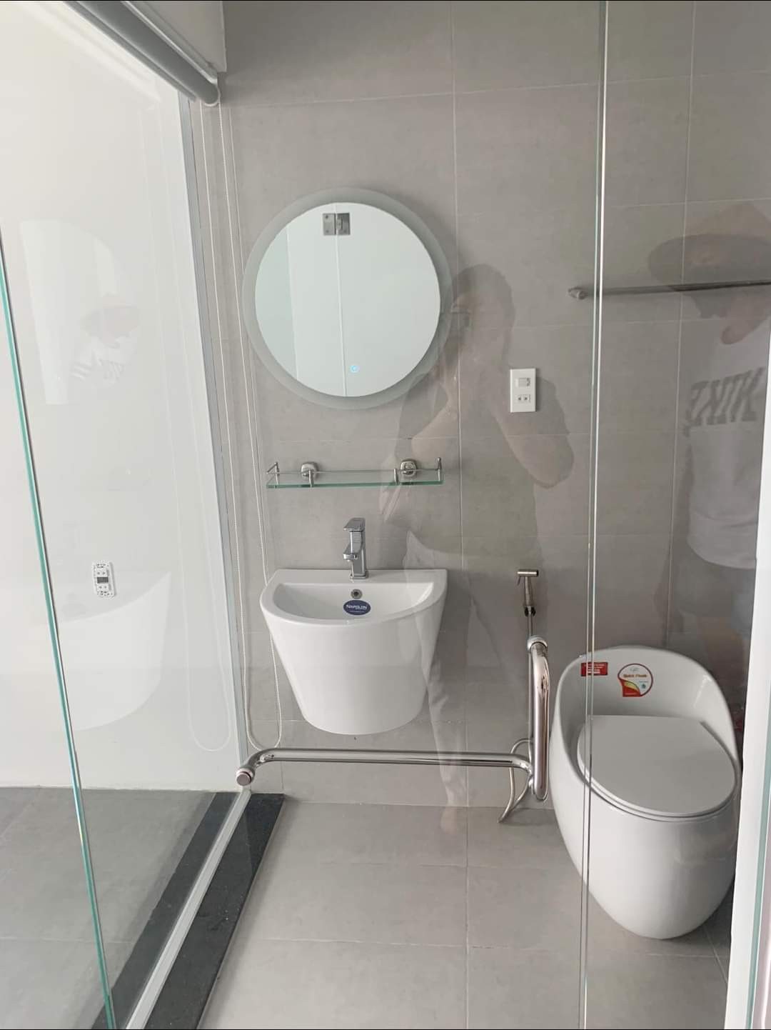 Nhà mới ở ngay như hình - đường 12 Hiệp Bình Phước - 68m Chỉ 6.8 tỷ