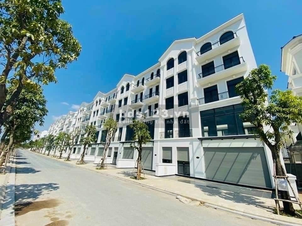 Nhà phố vhgp giá hót nhất hôm nay - manhhattan 126m2 giá 15 tỷ 8 full.