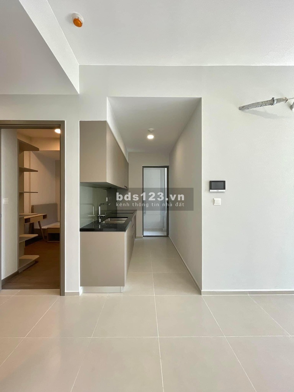 Bán căn hộ 59m2 tầng 6 C/C Westgate Bình Chánh