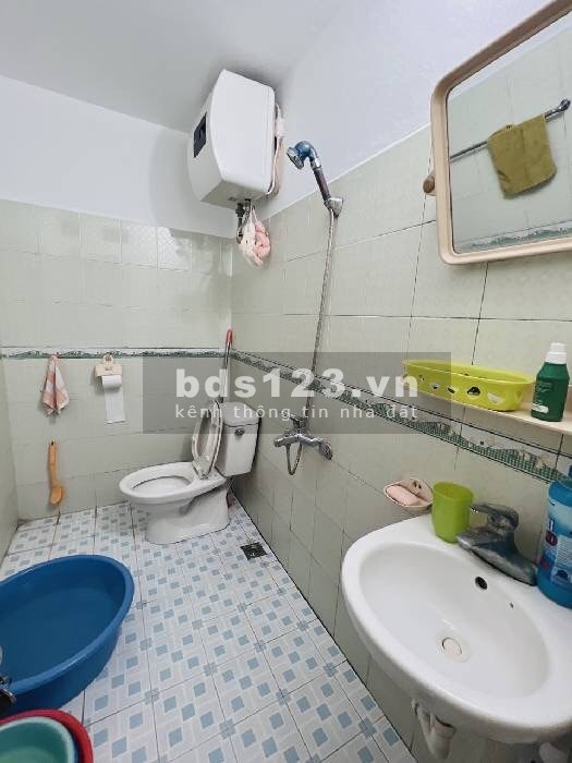 Bán nhà cực hiếm Ngô Quyền 47 m- 3 tầng siêu đẹp nhỉnh 5.x tỷ - ô tô đỗ cửa