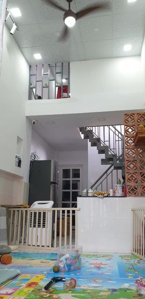 Nhà ở ngay trệt lầu hẻm ô tô - Đối diện vạn phúc Hiệp Bình Phước chỉ 3.8 tỷ
