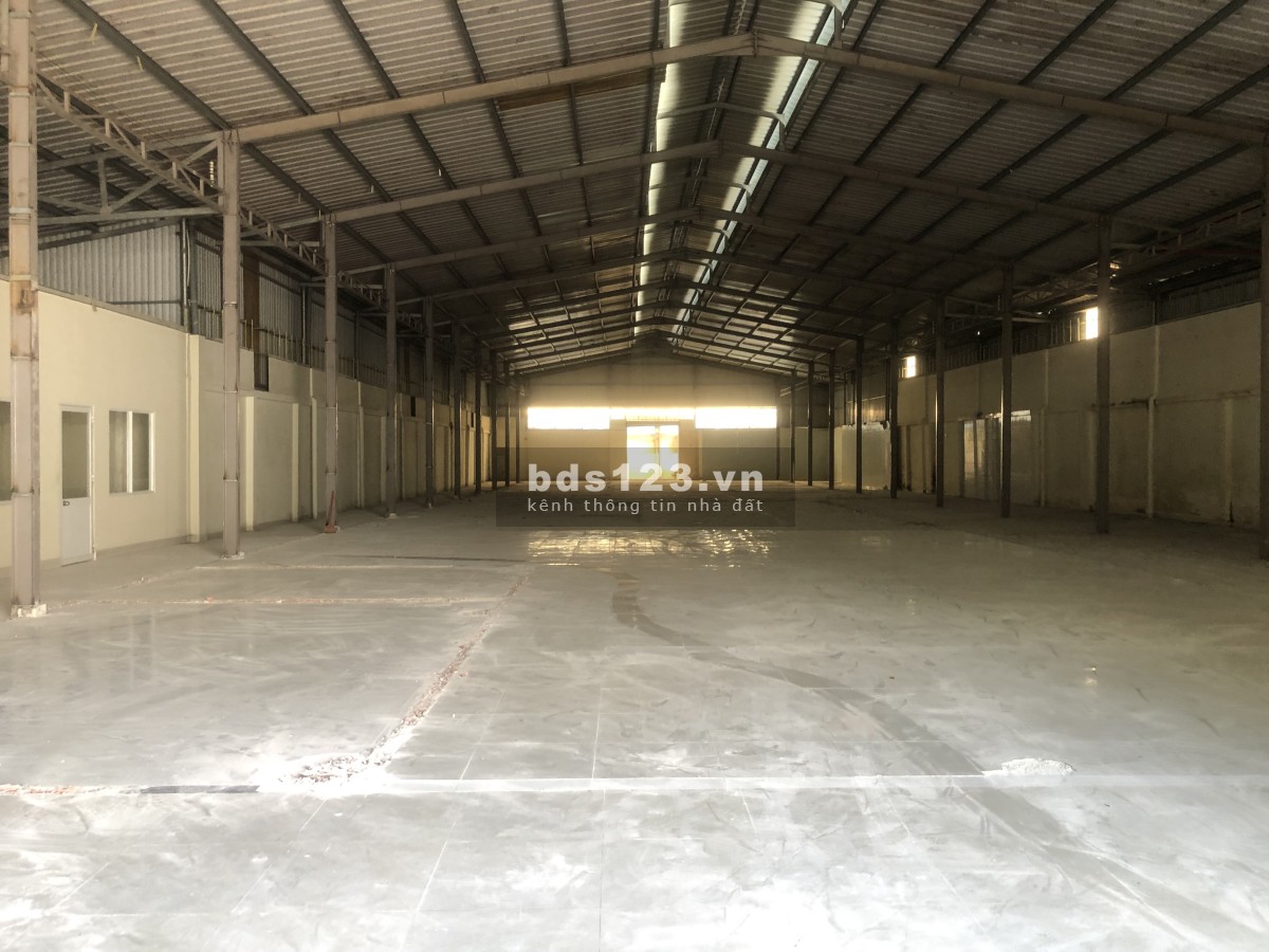 Cho thuê 1700m2 nhà xưởng KCN Quận 12 giá 80tr/tháng,nhà xưởng mới xây.