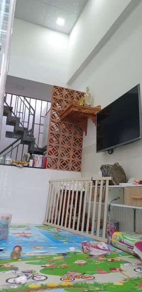 Nhà ở ngay trệt lầu hẻm ô tô - Đối diện vạn phúc Hiệp Bình Phước chỉ 3.8 tỷ