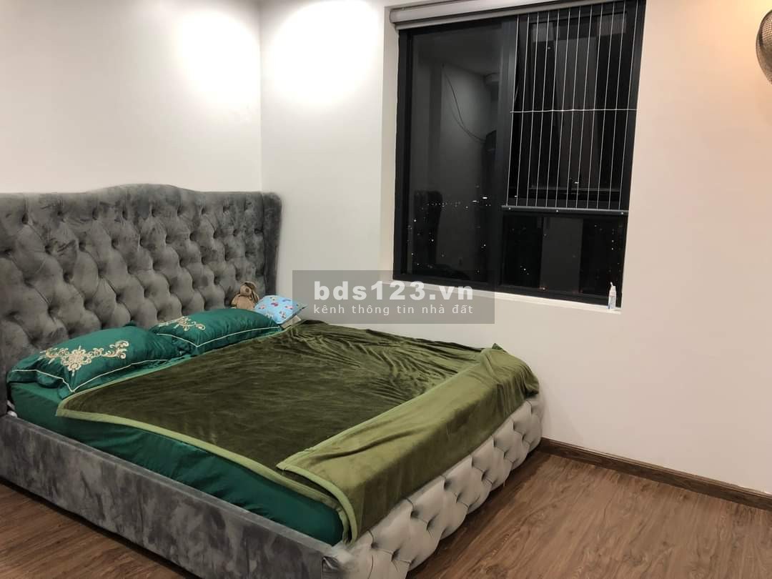 Cho thuê nhà nguyên căn, Cổ Nhuế, Bắc Từ Liêm, 40m2 x 5T, Mt 4m, Full đồ, giá: 10Tr/Th (Có TL)