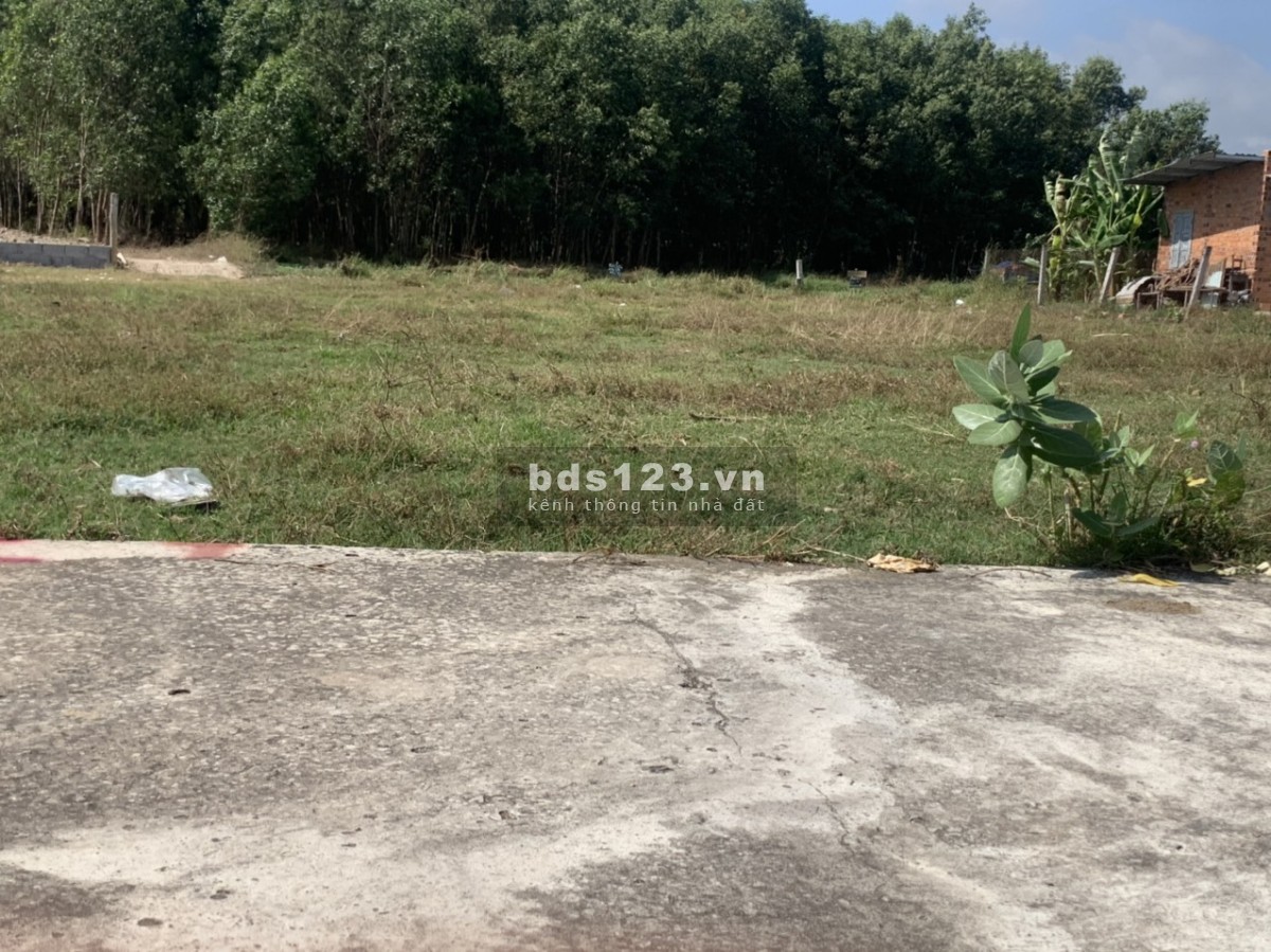 Bán lô đất siêu đẹp nằm ngay trung tâm thị xã Chơn Thành giá 400tr