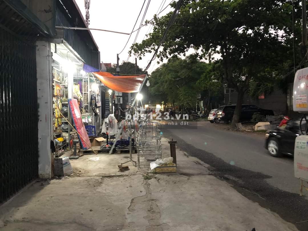 Cho thuê nhà nguyên căn, mặt phố Phú Diễn, Bắc Từ Liêm, 70m2 x4T, Mt 4.5m, Giá: 15Tr/Th (Có TL)