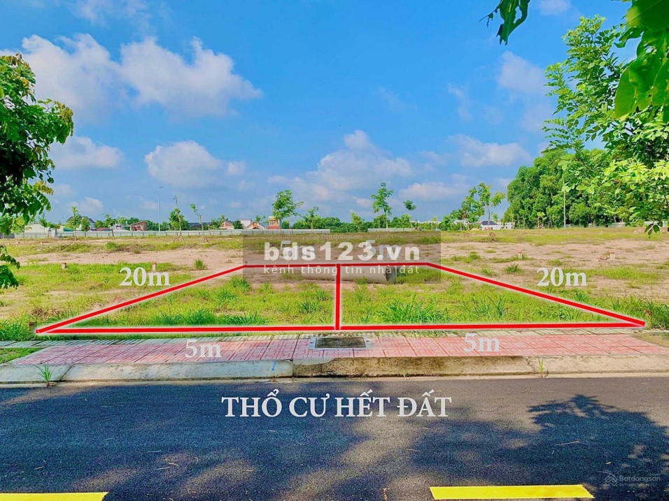 2 lô đất tp Tây Ninh tổng dt 200m2 cực đẹp giá 900 triệu