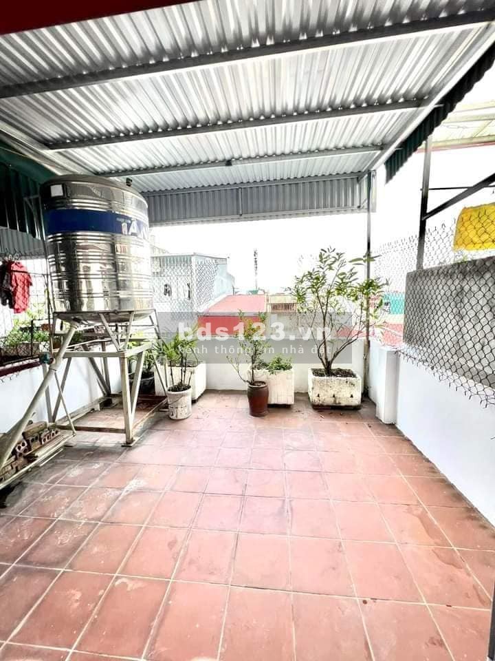 Nhà đẹp Nam Dư, Hoàng Mai 26m, 5 tầng, mặt tiền 4m, giá 2.7 tỷ