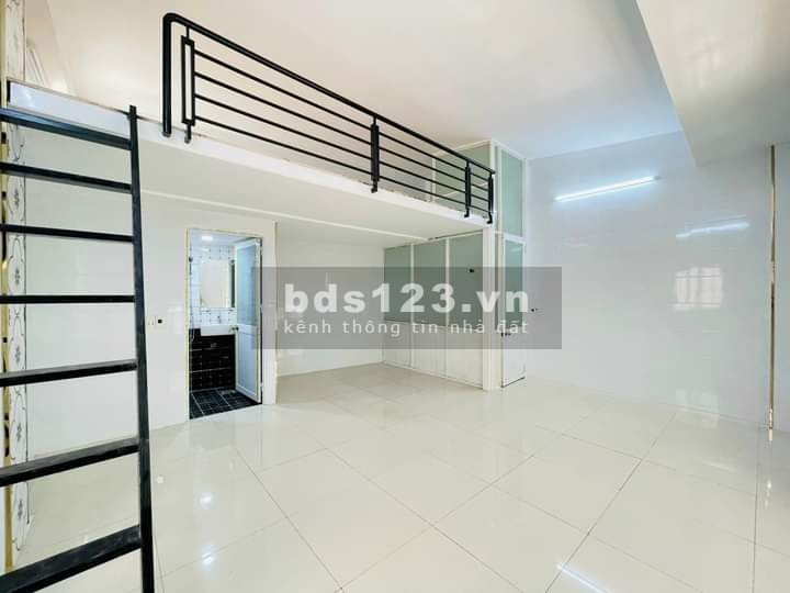 Kẹt NH bán gấp nhà 35m2 mới, đẹp p3, gò vấp ra sân bay chỉ 10p. chỉ nhỉnh hơn 3tỷ.