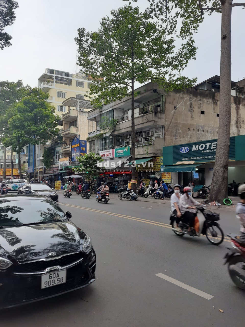 Nhà Ngộp! Mặt tiền Nguyễn Thị Thập, Q 7, 650m2 = 12m x 60m, 3 lầu, nhỉnh 80 tỷ!