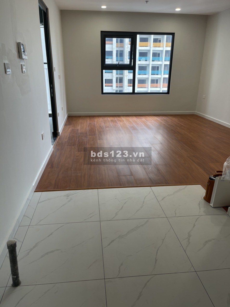 Bán gấp căn Studio Imperia Smart City, giá 1.23 tỷ. view siêu đẹp tầng trung, miễn phí dịch vụ 5 năm