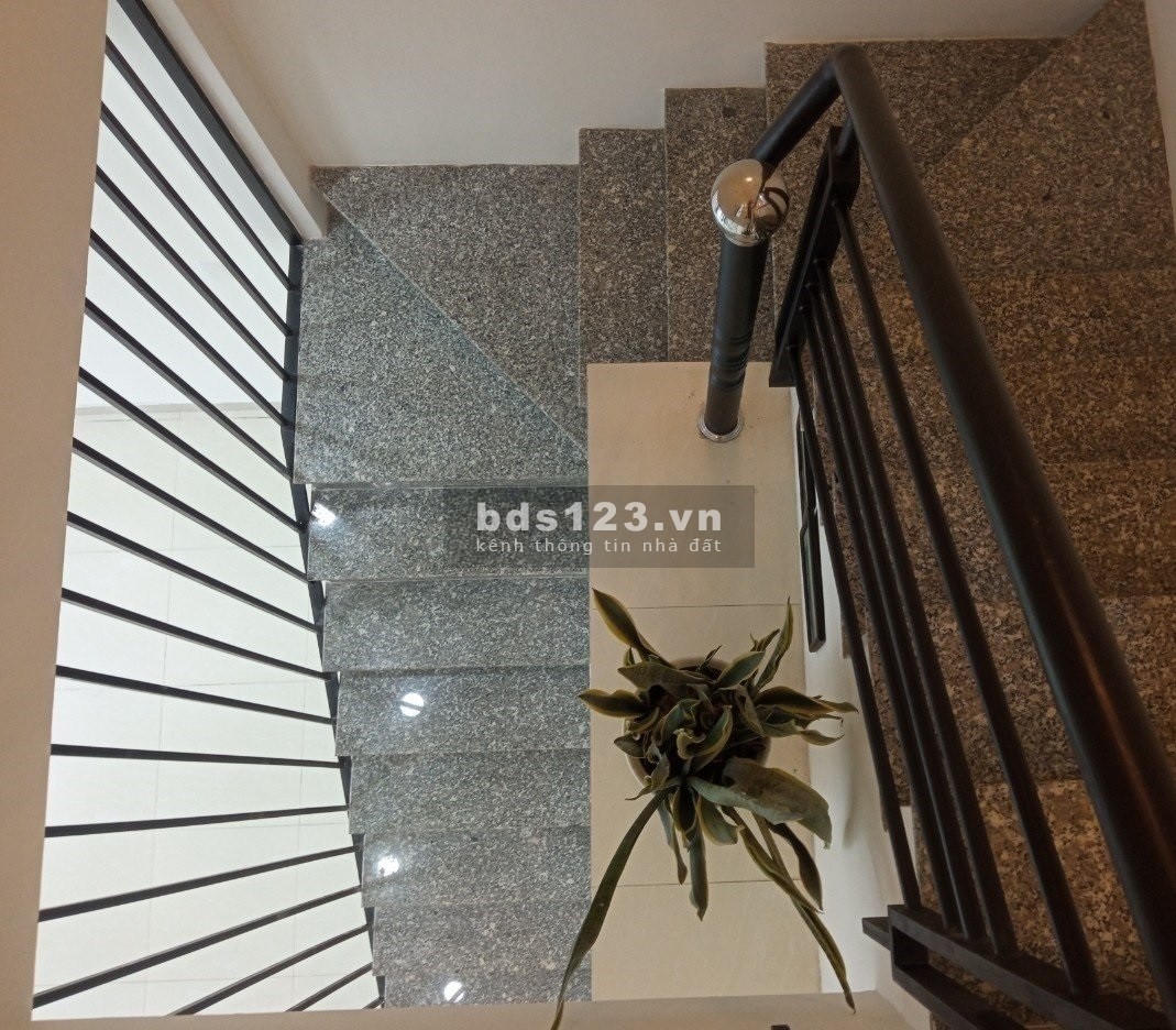 Nhà 57m2 1T 1L 3pn, đường 9, Hiệp Bình Phước, Thủ Đức,sổ hồng hoàn công nhà