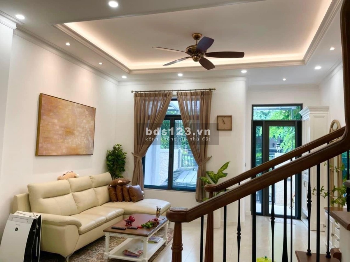 Cho thuê nhà phố Lakeview city giá chỉ 38tr/căn 3 lầu full nội thất sang trọng