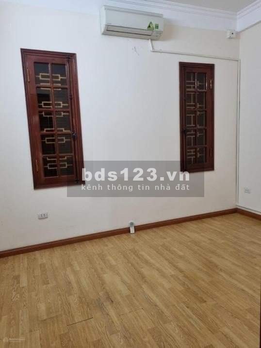 Cho thuê nhà nguyên căn, Cổ Nhuế, Bắc Từ Liêm, 45m2 x 4T, Mt 4m, Full đồ, Giá: 8Tr/Th (Có TL)