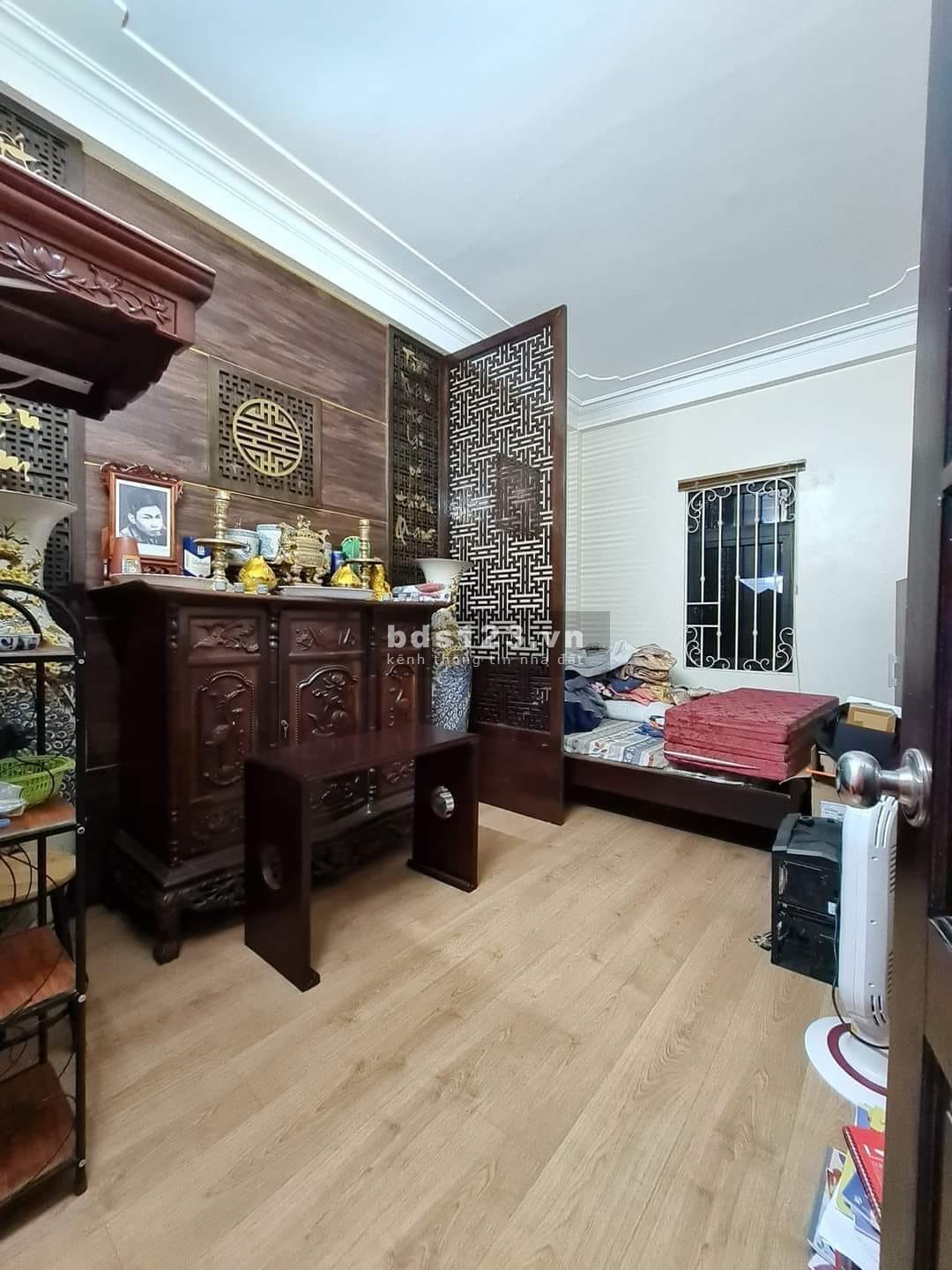 Bán nhà trung tâm Minh Khai 40m2, 5t, mt4,2m, 3,8 tỷ, oanh 0977288328