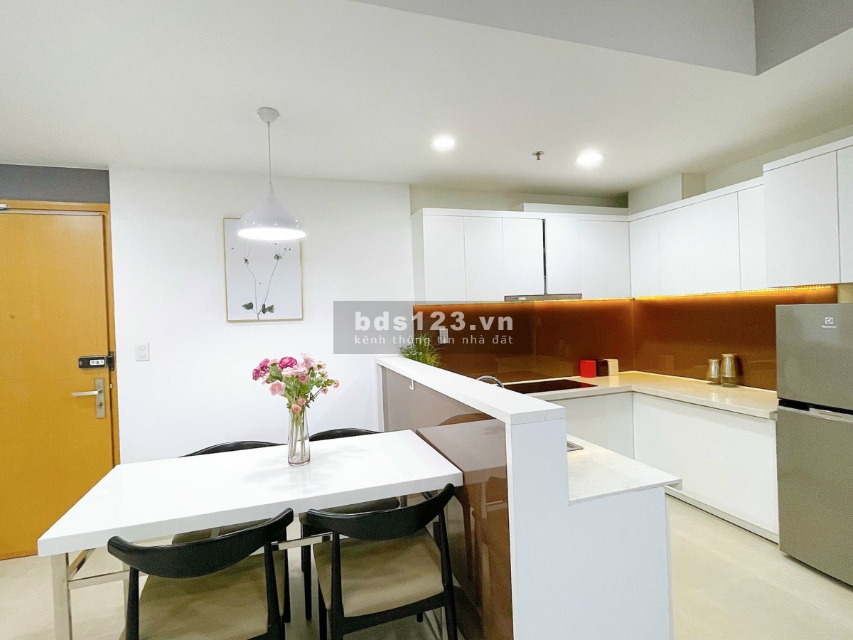 Cho thuê căn góc 2pn full nội thất siêu đẹp view sông mát mẻ_0909482961