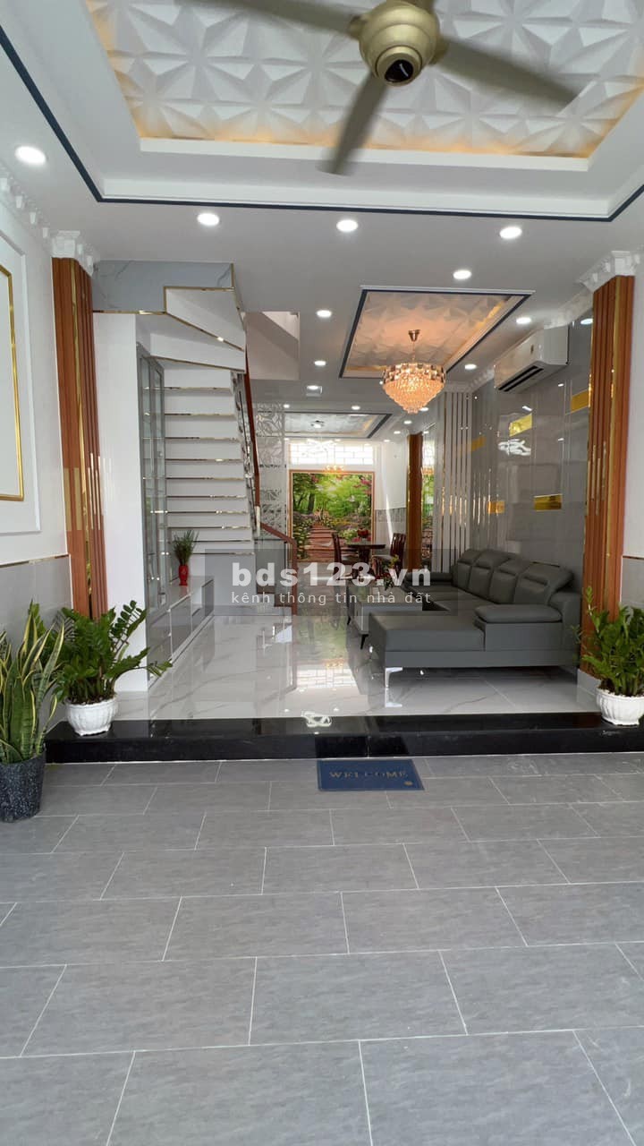 Ngộp Bank! Nhà Mặt tiền đường số 47, P.Bình Thuận, Q7, 64m2, 4 lầu, chỉ 7,99 tỷ!