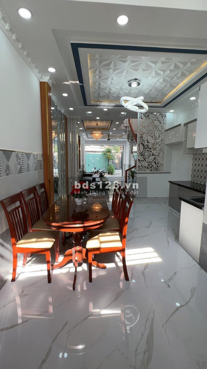 Ngộp Bank! Nhà Mặt tiền đường số 47, P.Bình Thuận, Q7, 64m2, 4 lầu, chỉ 7,99 tỷ!