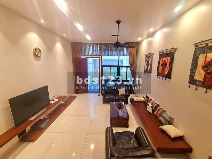 Nhà đẹp Thái Hà, Đống Đa 160m2, 5 tầng, mặt tiền 5.2m, giá 45 tỷ.