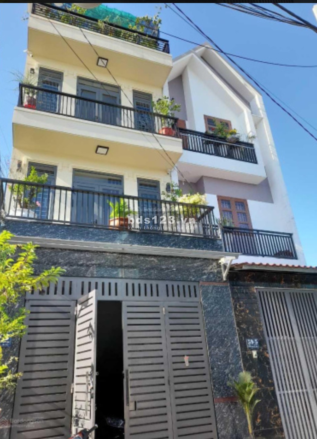 Cần bán nhà SH 57m2, hẻm rộng 6m,3tỷ2 P.Thạnh Lộc Q.12 gần trường học,chợ Sân bay TSN.LH: 0941580114
