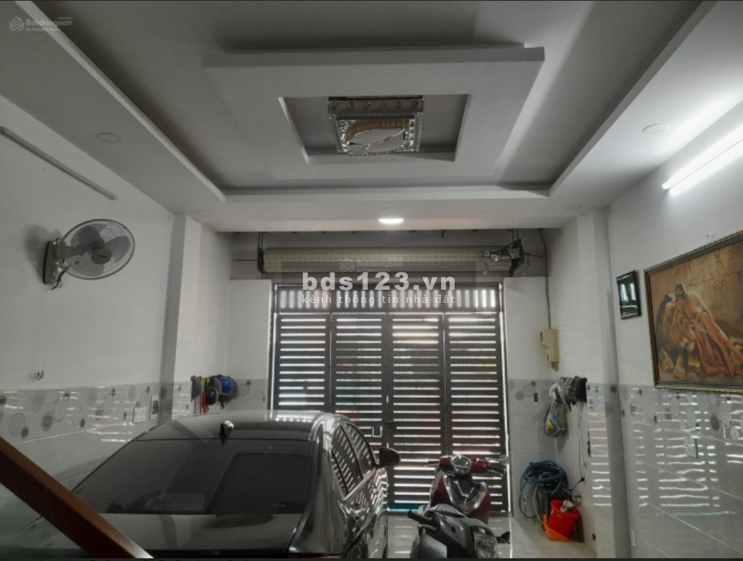 Cần bán nhà SH 57m2, hẻm rộng 6m,3tỷ2 P.Thạnh Lộc Q.12 gần trường học,chợ Sân bay TSN.LH: 0941580114