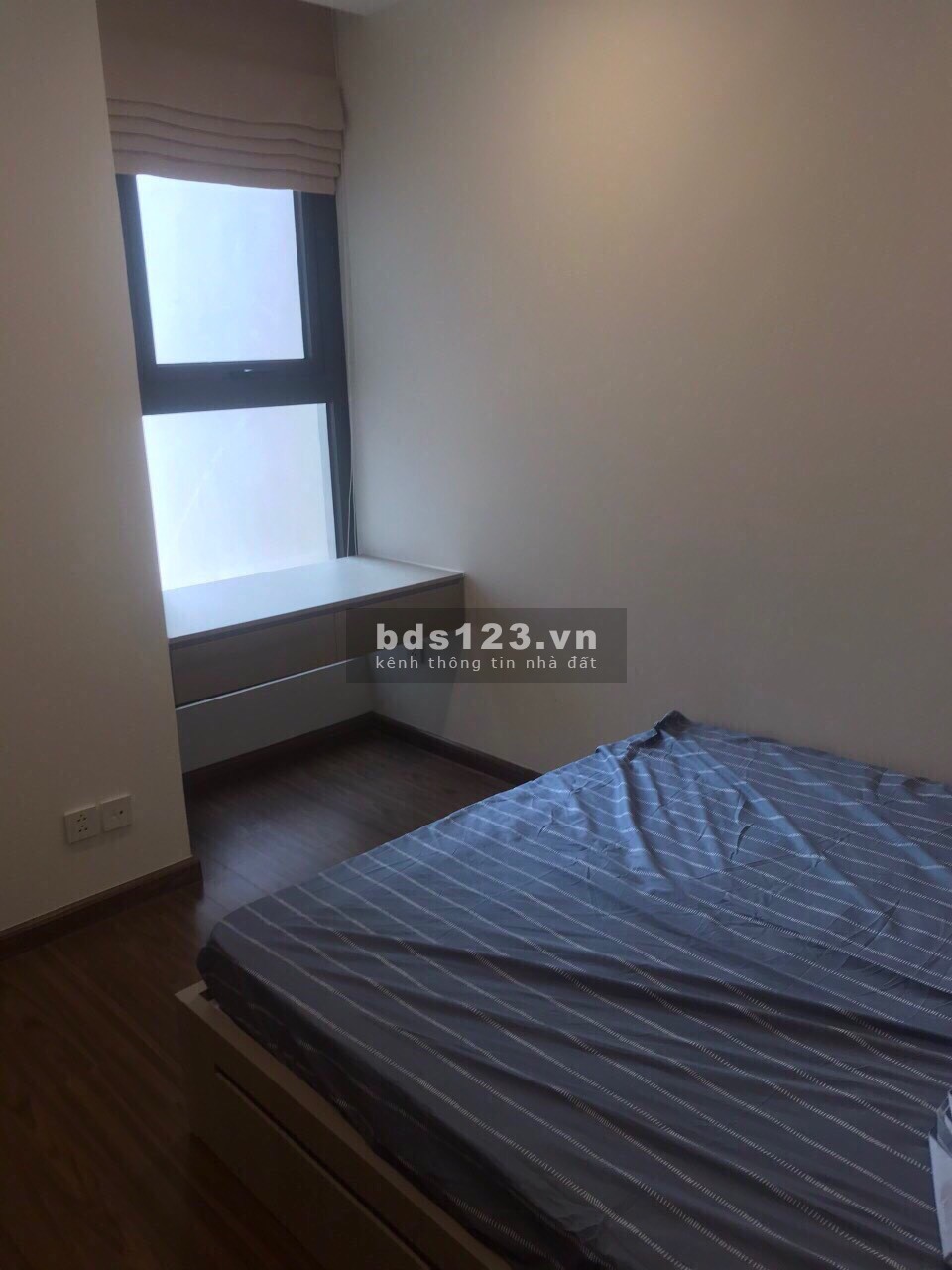 Cho thuê phòng tại W2 0608a Vinhomes West Point Mễ Trì