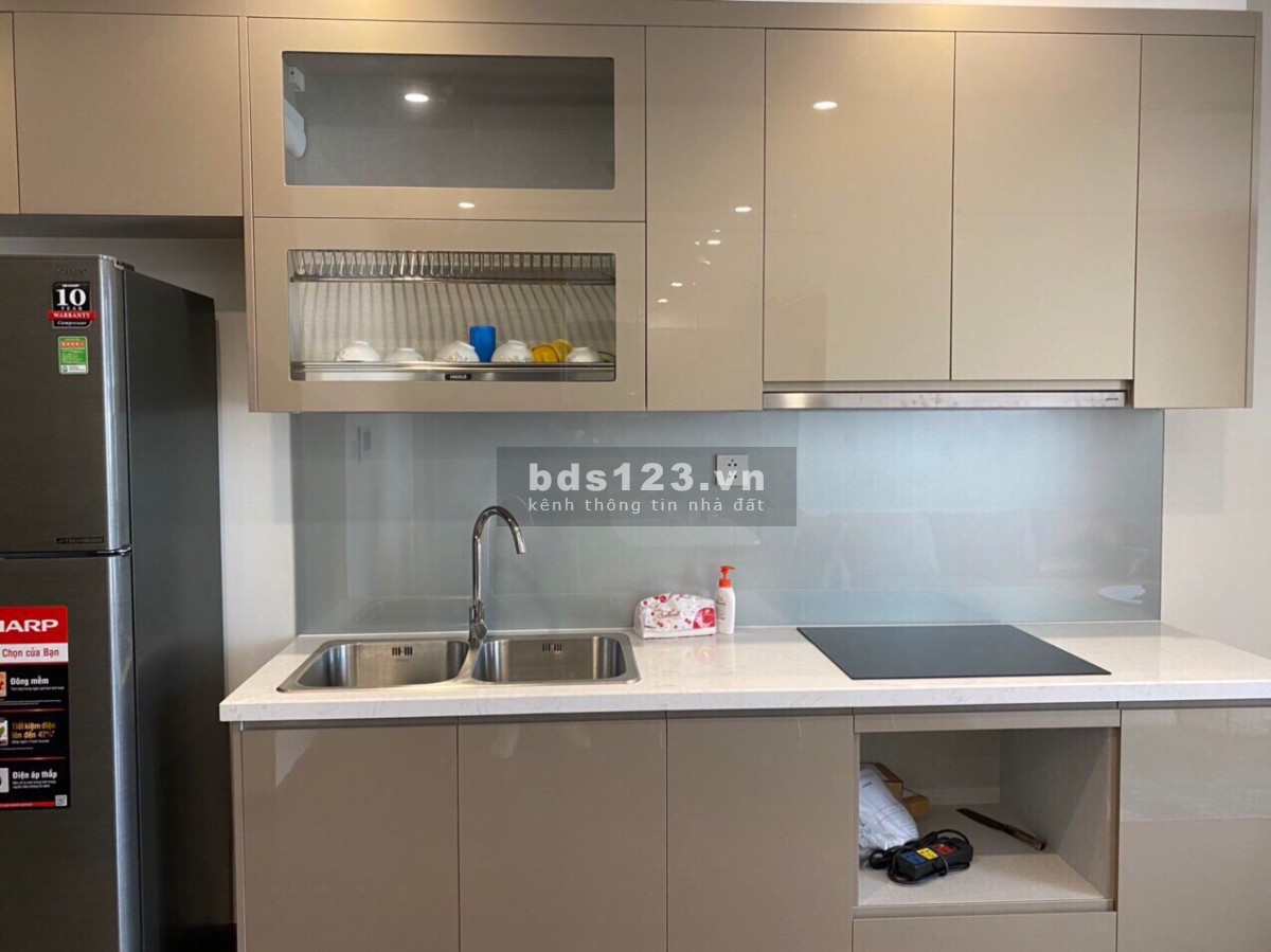 Cho thuê phòng tại W2 0608a Vinhomes West Point Mễ Trì