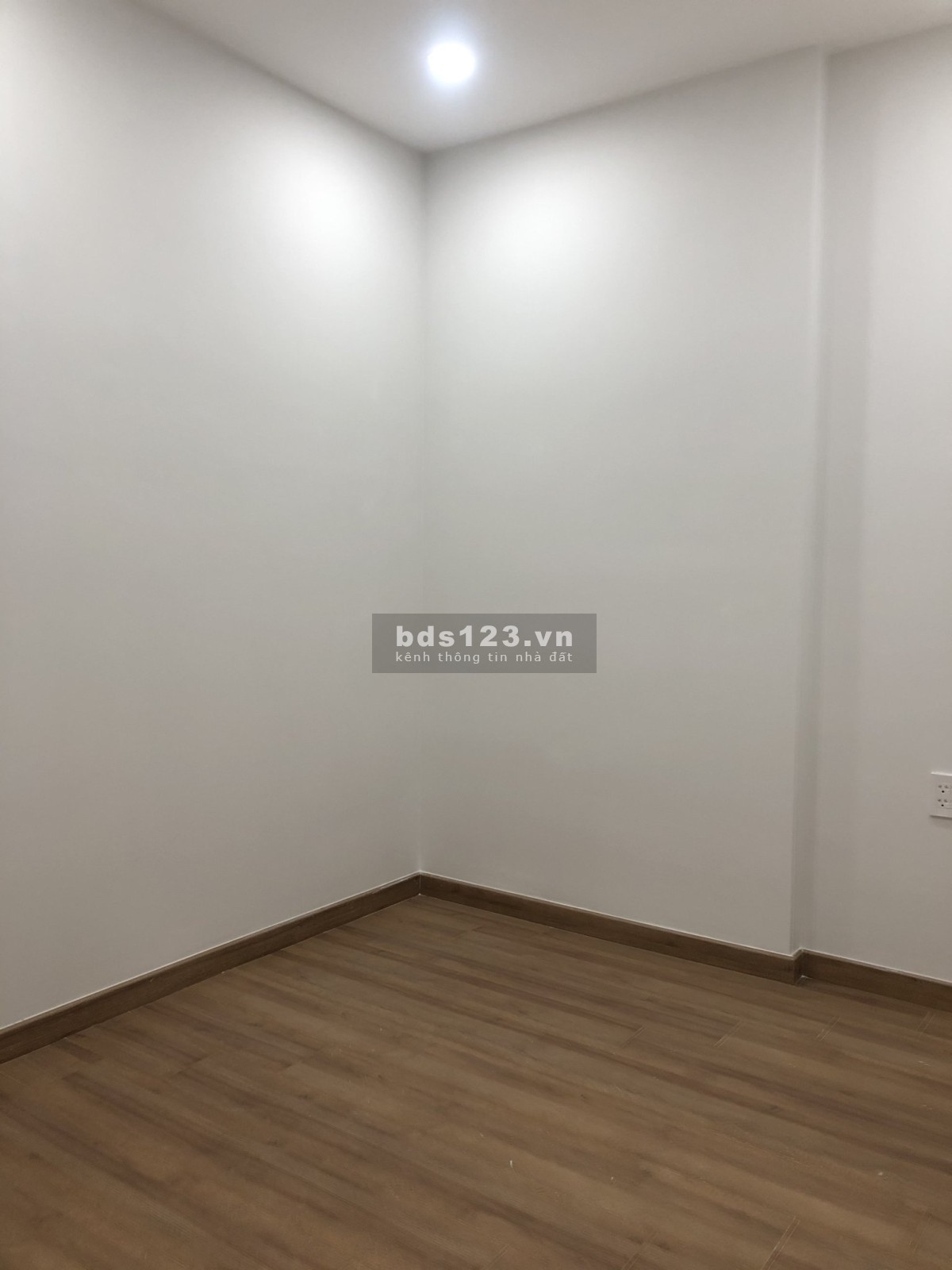 Cho thuê căn hộ Bcons miền đông làng đại học nội thất vào ở liền giá 8tr/tháng