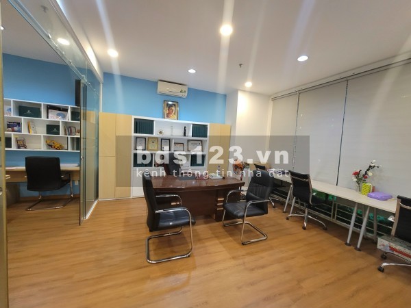 cho thuê shophouse siêu đẹp Carillon. Phường 13. Quận Tân Bình