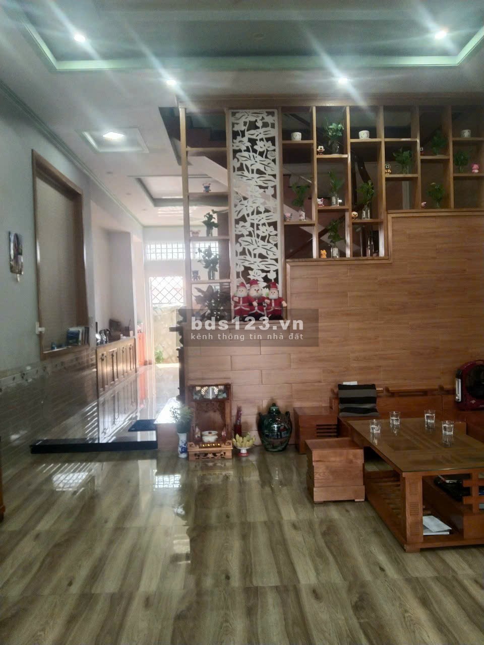 Chính chủ cần bán nhà lầu trệt sổ hồng hoàn công hẻm đường Đông Minh phường Đông Hòa TP Dĩ An