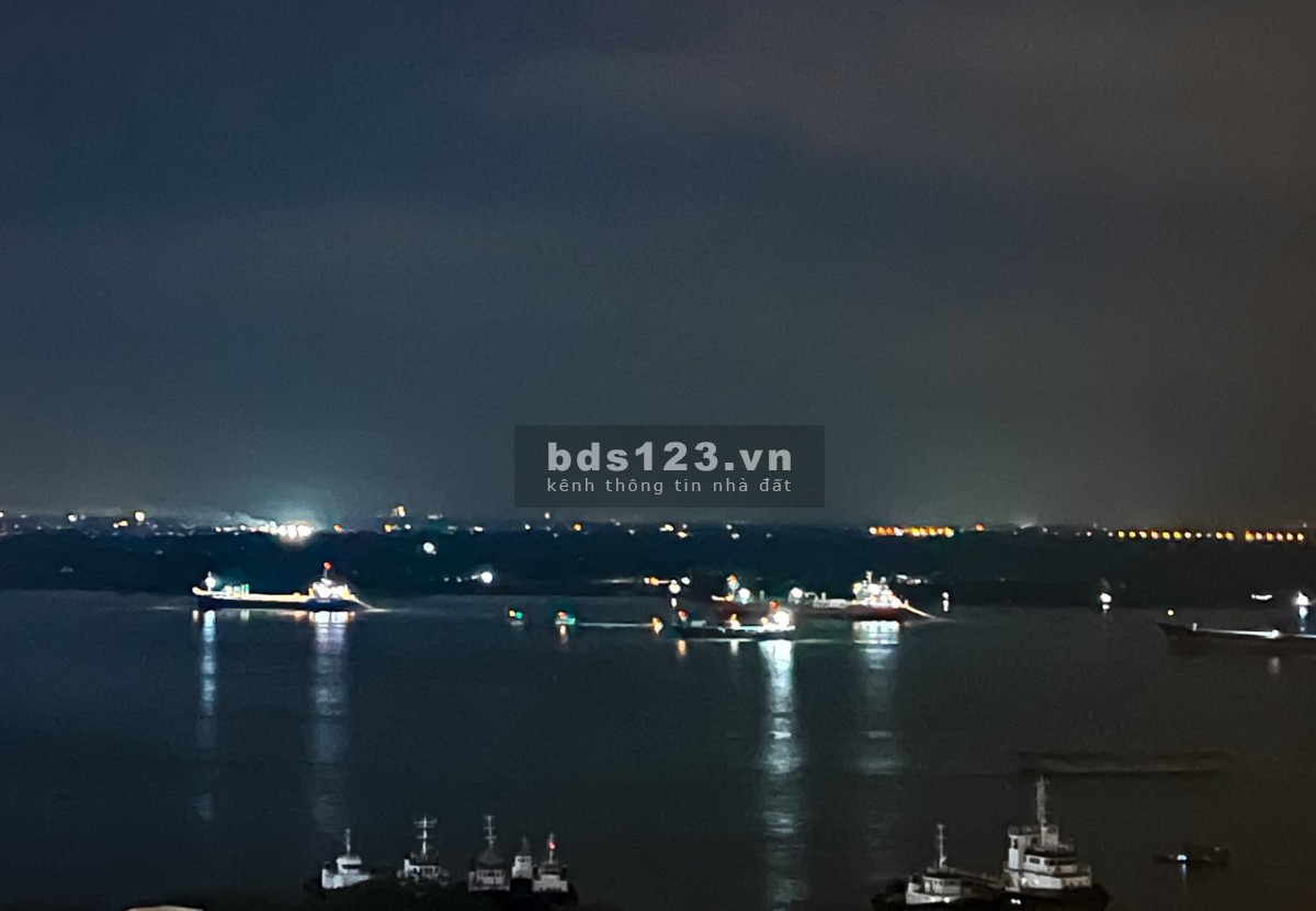 Bán căn hộ 1PN+1 54m2 View trực diện sông, mặt tiền đường (mã căn siêu đẹp)
