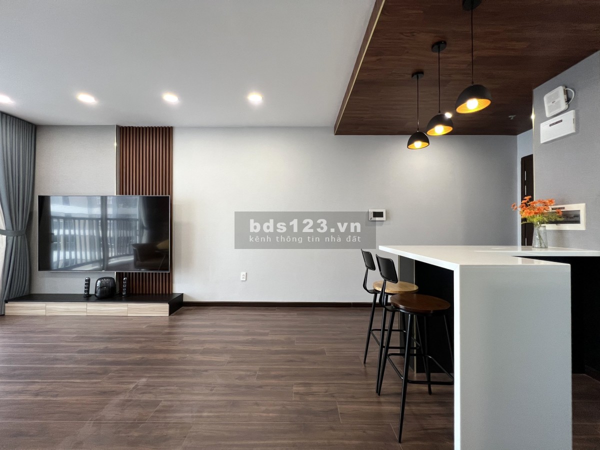 Cần bán căn 3 phòng giá 5,85 tỷ bao thuế phí tại dự án Orchard ParkView
