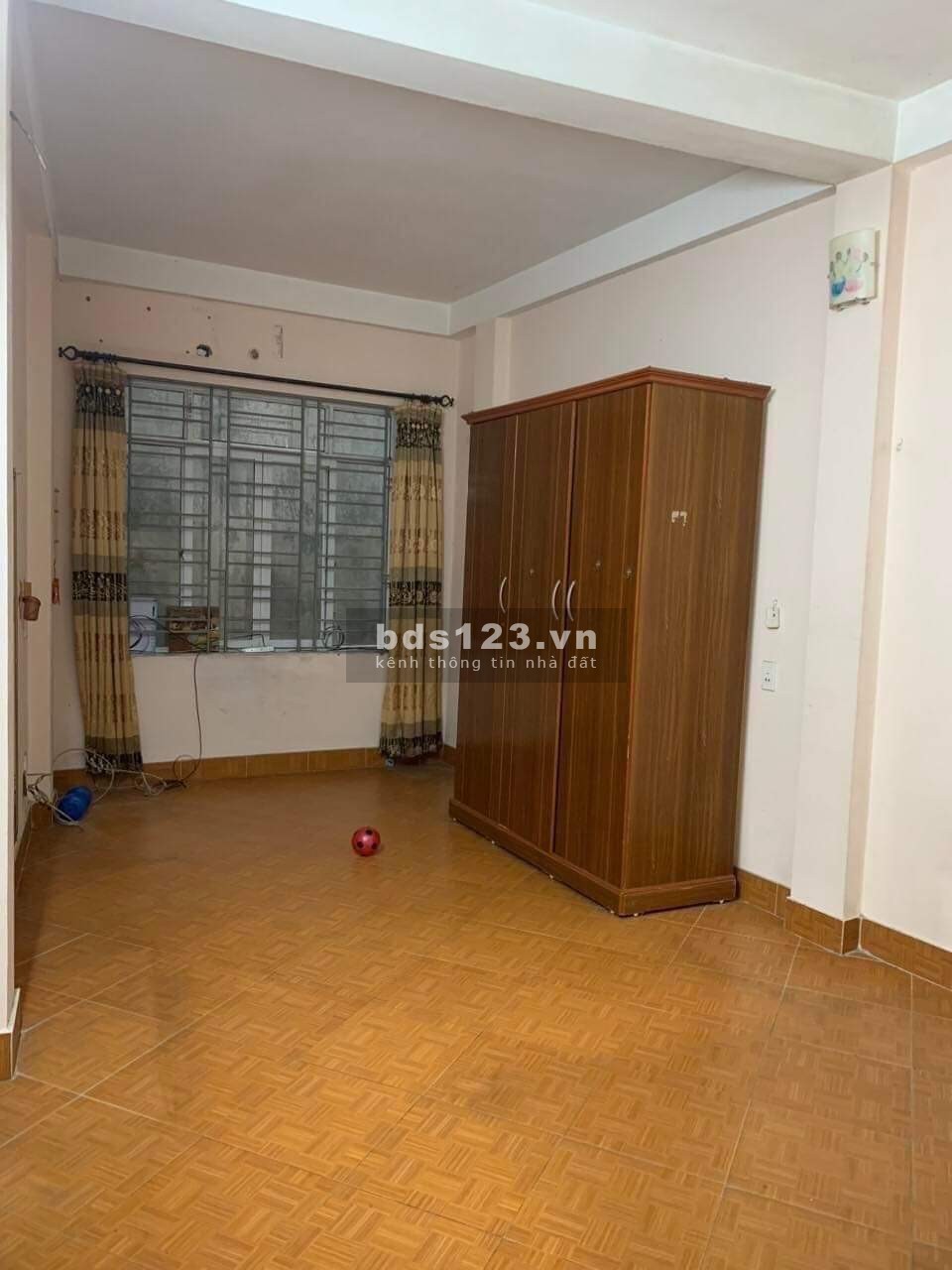 Cho thuê nhà nguyên căn, Trần Cung, Bắc Từ Liêm, 35m2 x 4T, Mt 4m, giá: 11,5 Tr/Th (Có TL)