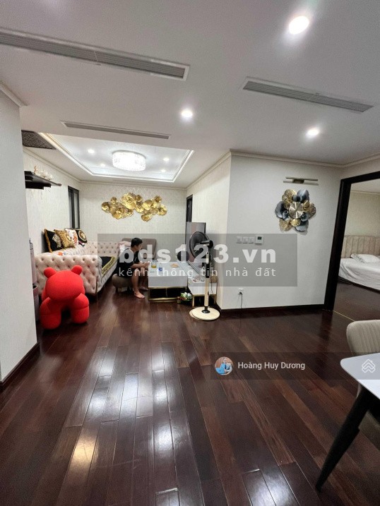 Chính chủ cần bán căn hộ HC Golden City 71m1-2pn giá 2,9 tỷ