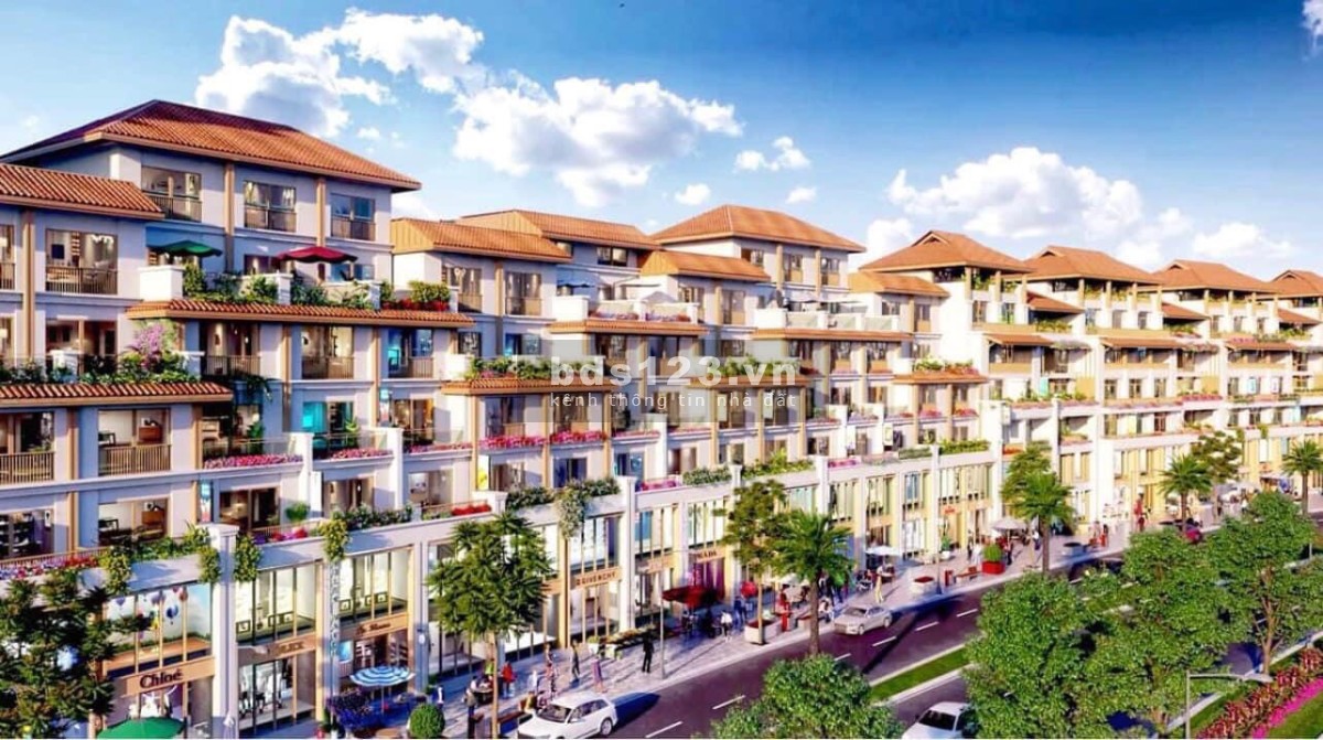 Bán đất tặng nhà 2 tầng MT An Dương Vương, diện tích 100m, đường 30m.