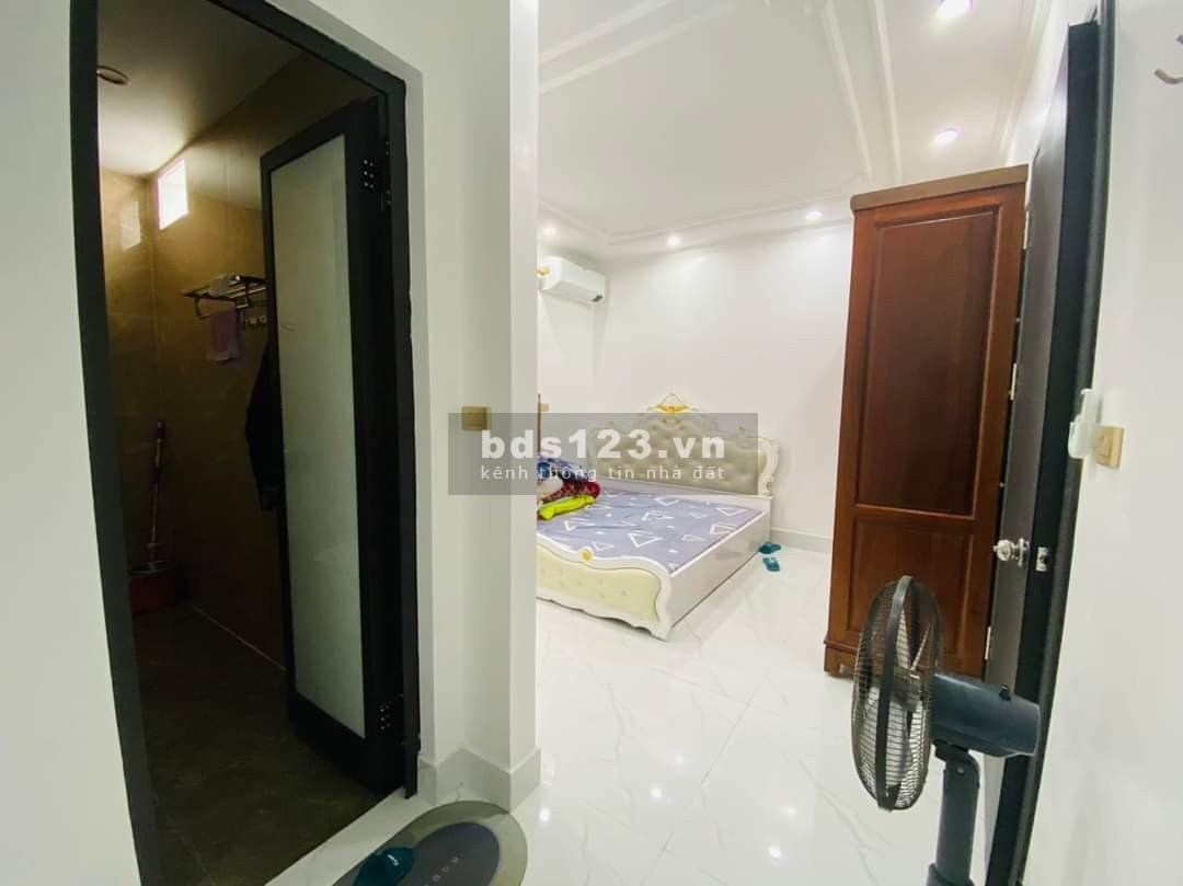 Cần bán khu đấu giá Mậu Lương ô tô tránh - vỉa hè, gara, thang máy kinh doanh, ô tô dừng đỗ ngày đêm