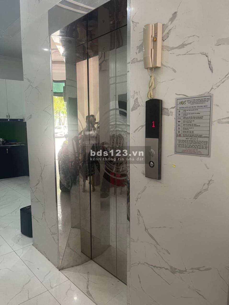 Cần bán khu đấu giá Mậu Lương ô tô tránh - vỉa hè, gara, thang máy kinh doanh, ô tô dừng đỗ ngày đêm