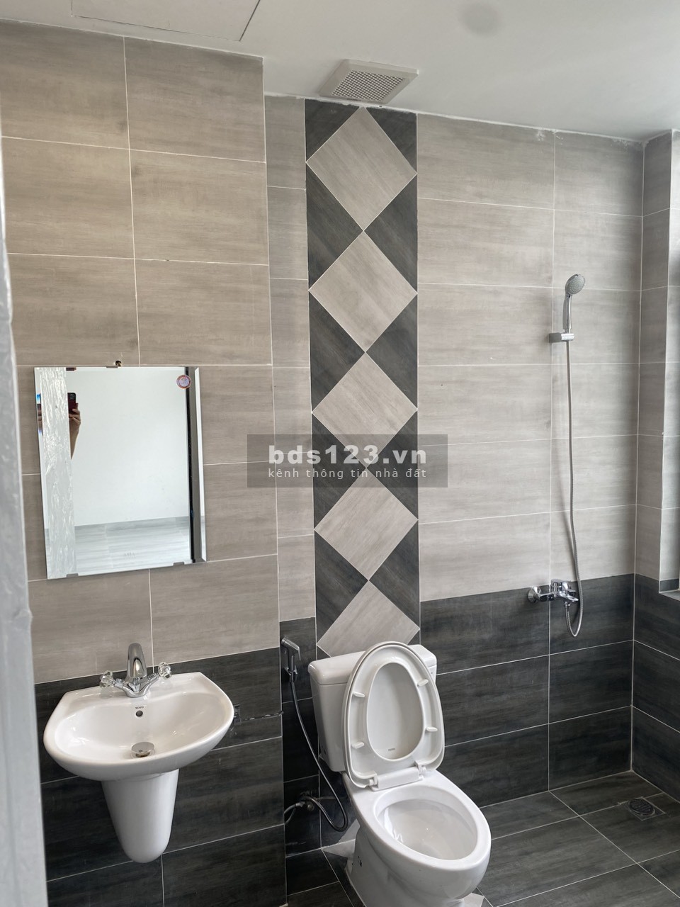 Bán biệt thự Manhattan Vinhomes hoàn thiện giá 19,7 tỷ