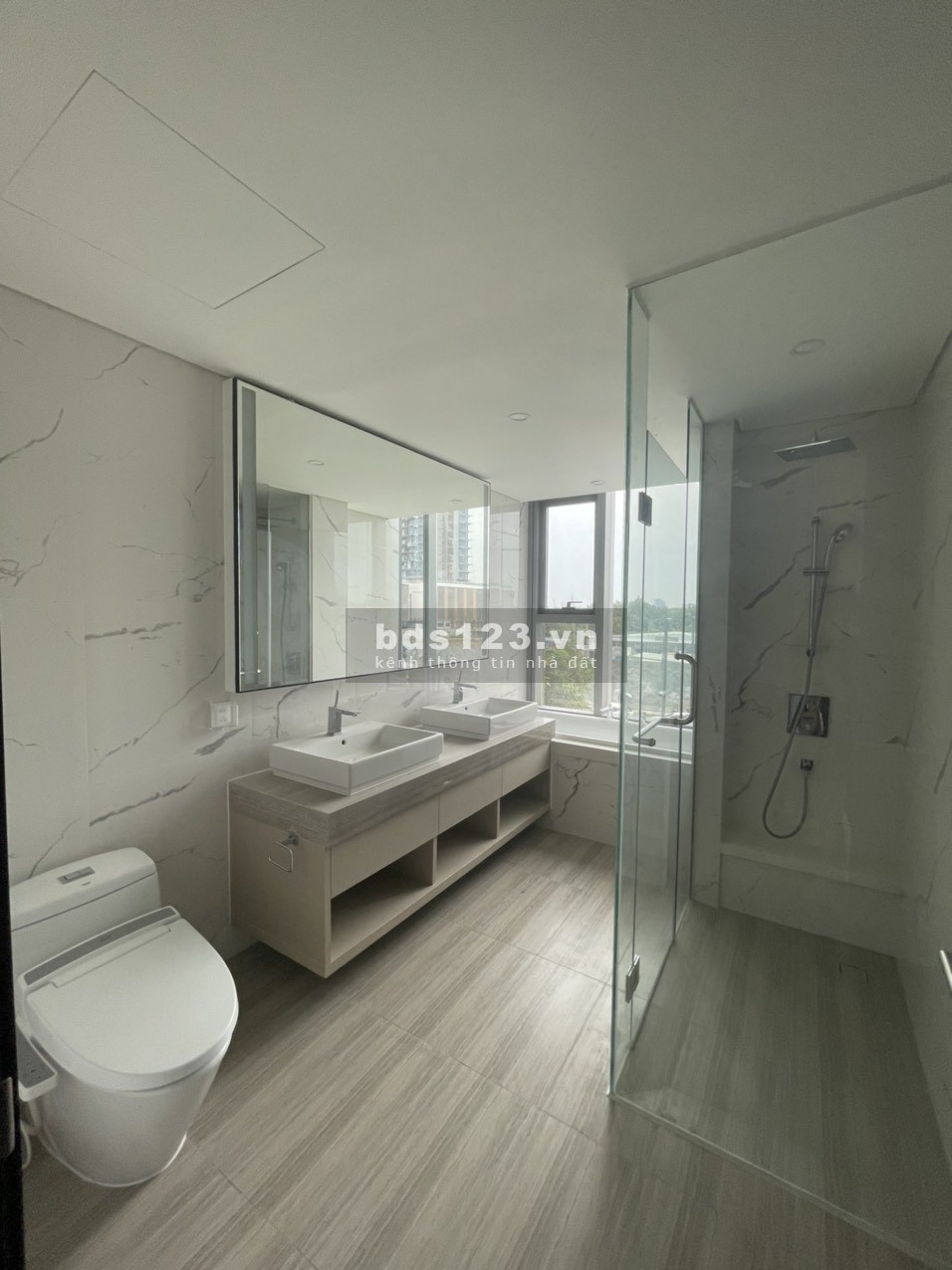 Cho thuê văn phòng khối đế Sarina giá rẻ sập sàn số 1 thị trường toàn Sala & Thủ Thiêm