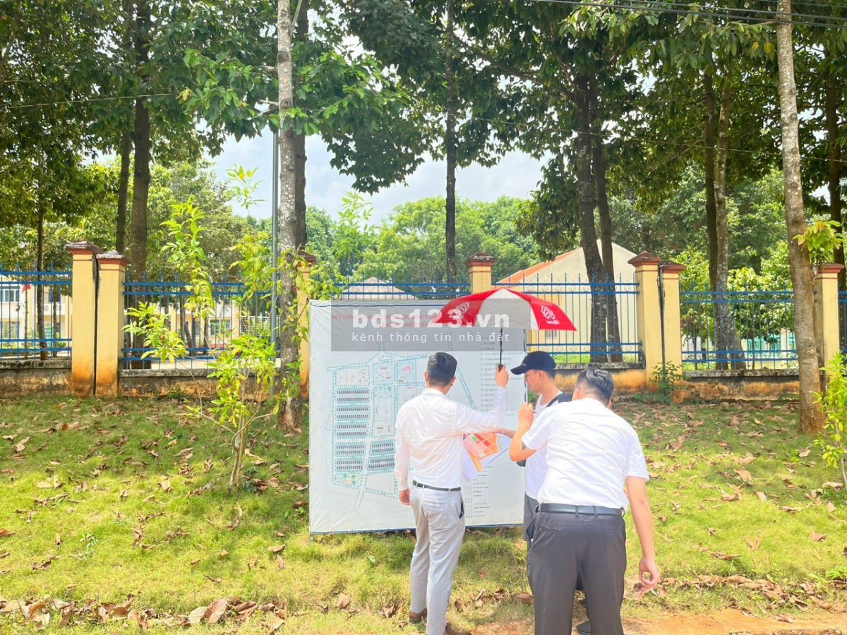 Bán đất cạnh KCN và trường học