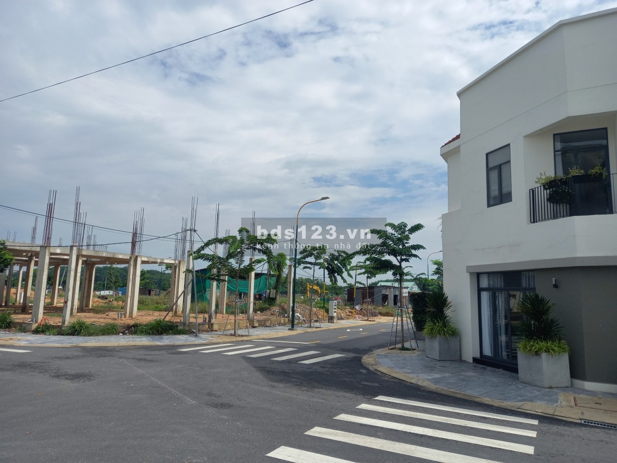 Cần bán đất nền TPM Bình Dương ngay Visip 2